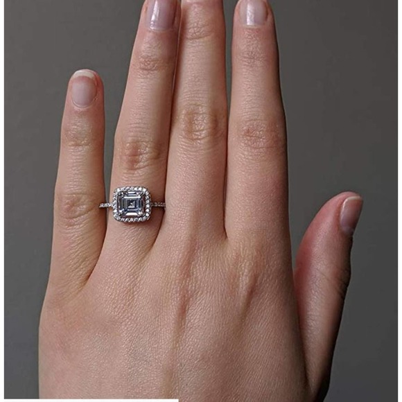 Cushion Asscher Engagement Ring in Sterling Silver and Cubic Zirconia SIZE 7 - Picture 1 of 4